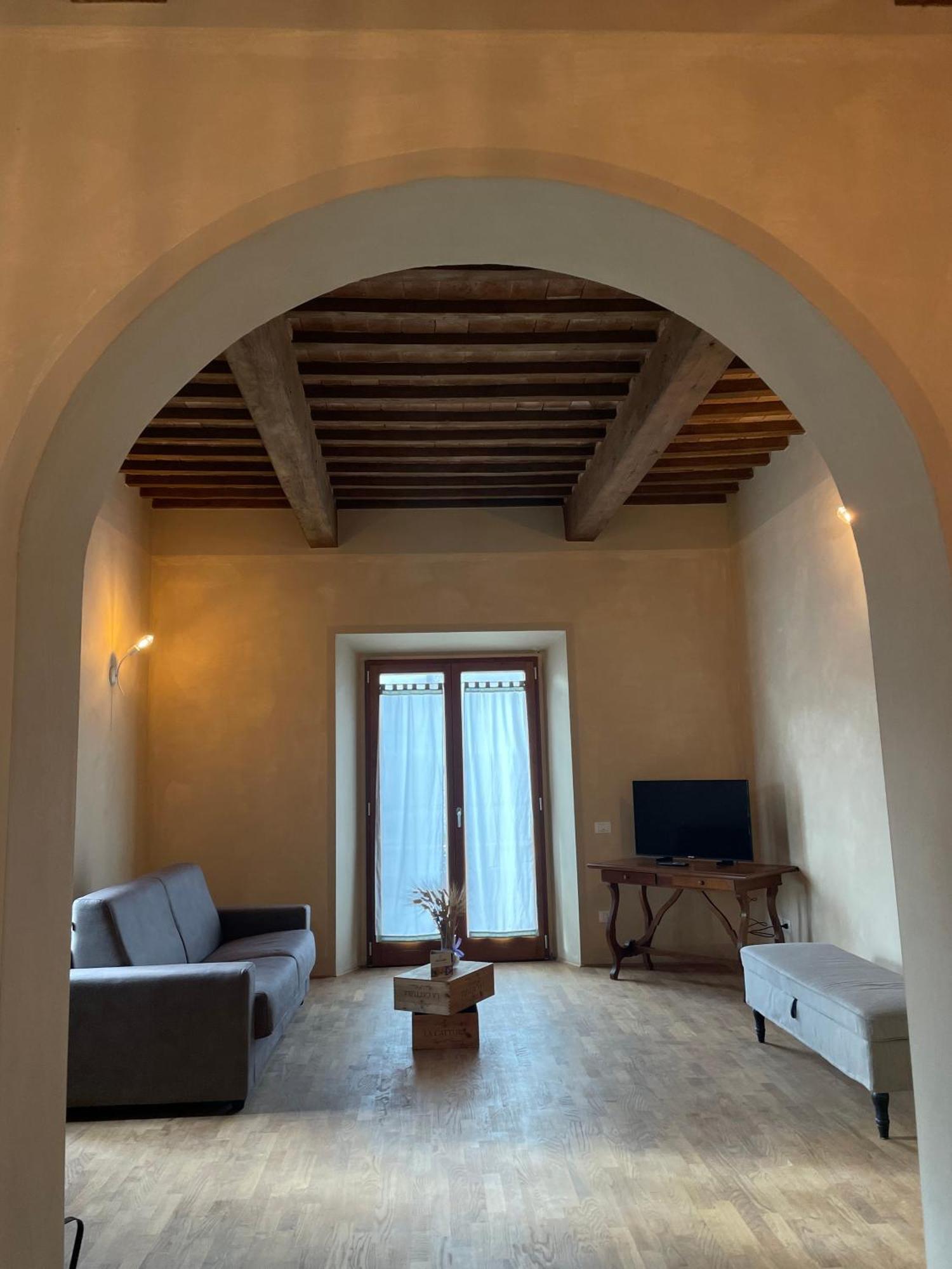 Casa Vacanze Le Due Torri Вада Екстер'єр фото