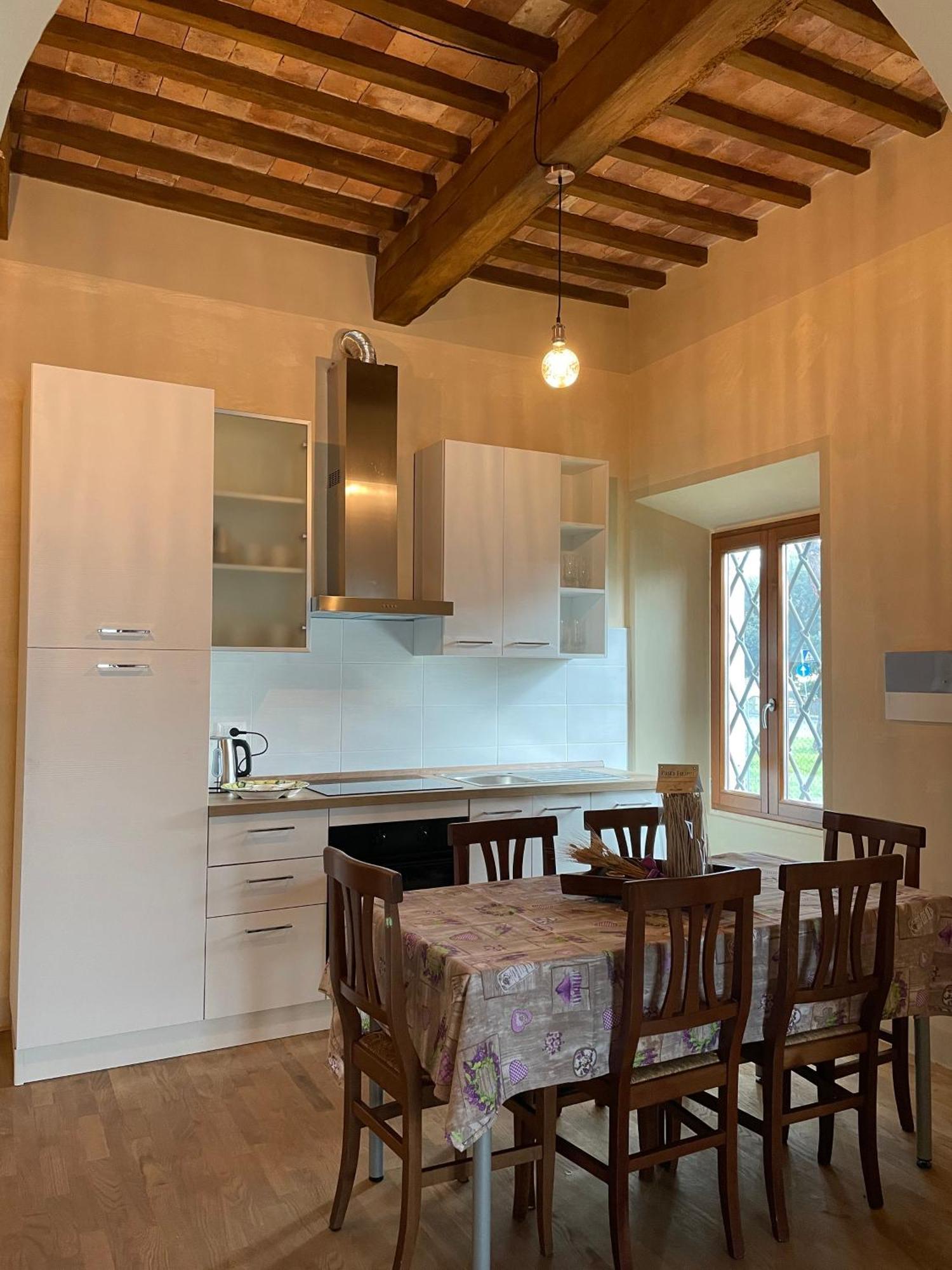 Casa Vacanze Le Due Torri Вада Екстер'єр фото